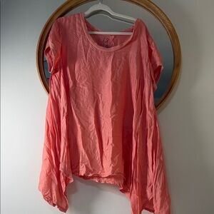 Relaxed Scoop-Neck Tunic in Coral